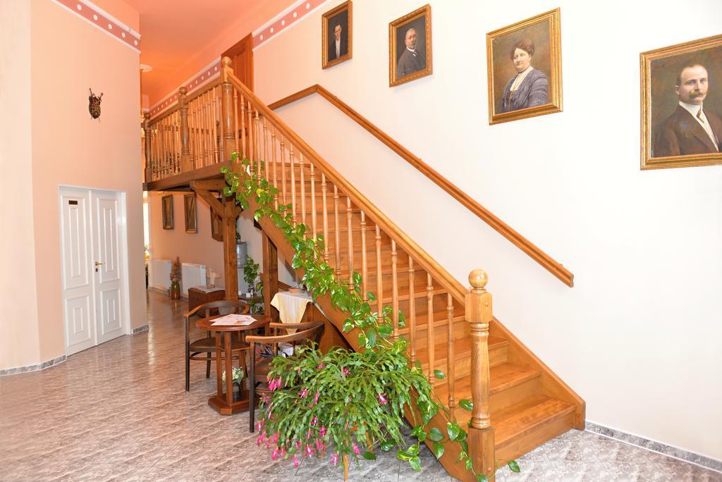 Pension Josef Frantiskovy Lazne Exterior photo